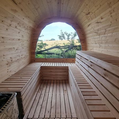 Loft Apartment Mit Grosser Badewanne A Mugeln ภายนอก รูปภาพ