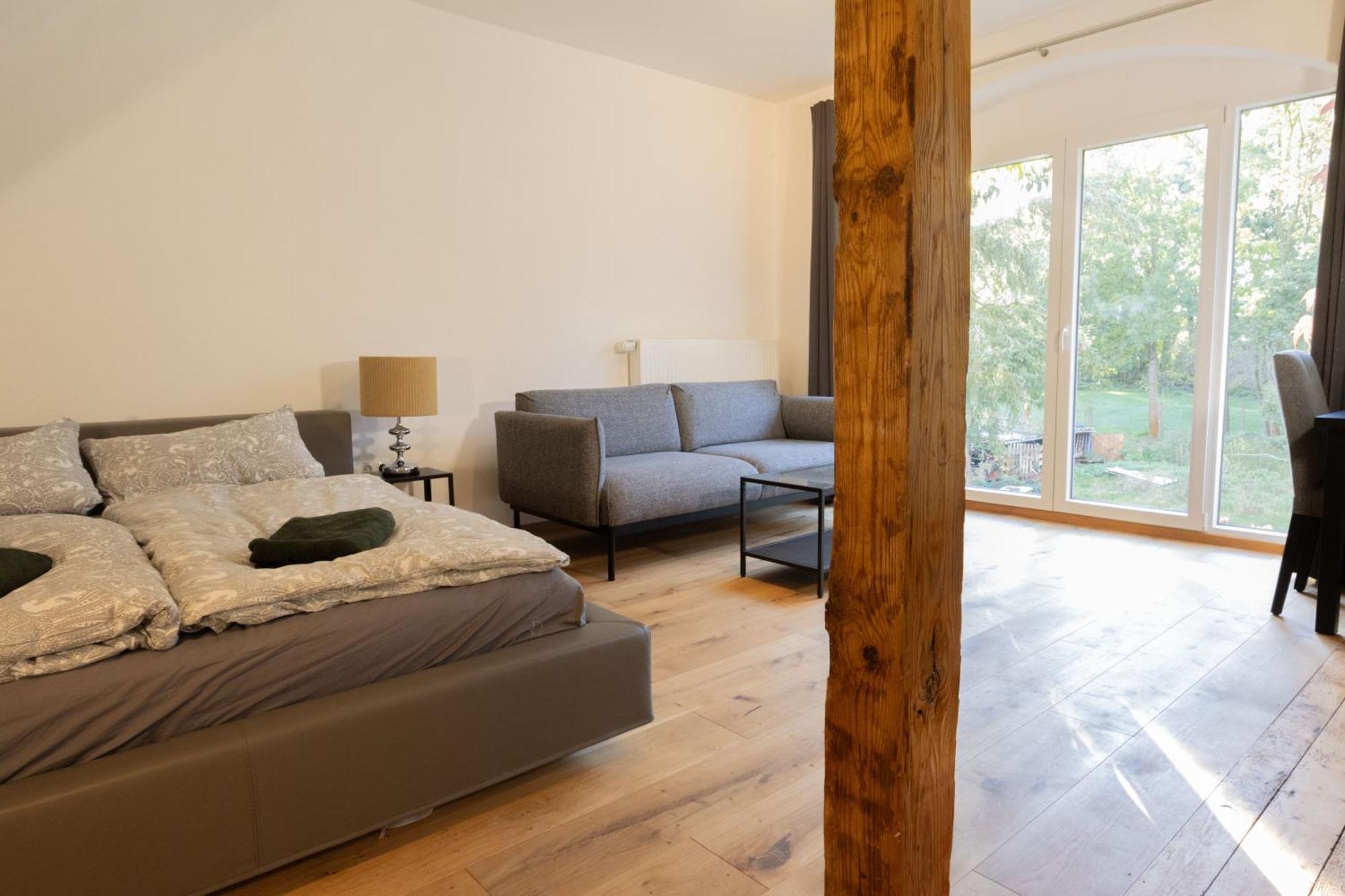 Loft Apartment Mit Grosser Badewanne A Mugeln ภายนอก รูปภาพ